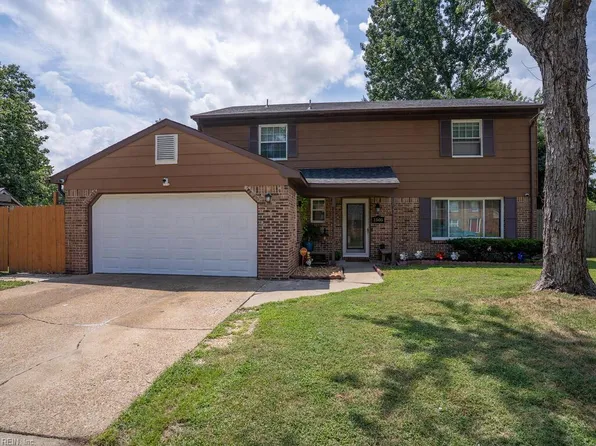 1505 Amberley Forest Rd, Virginia Beach, VA 23453