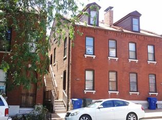 1016 Russell Blvd #A, Saint Louis, MO 63104