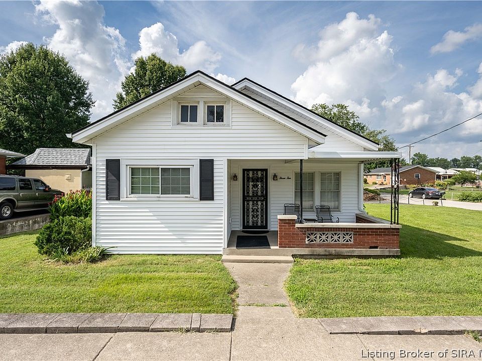 1st image of 310 W Daisy Lane