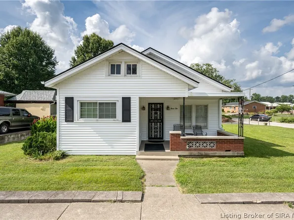 310 W Daisy Lane, New Albany, IN 47150