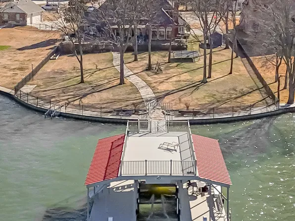 1193 The Shores Dr, Corsicana, TX 75109