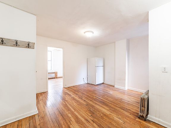 2nd image of 484 Clinton Ave APT 1B
