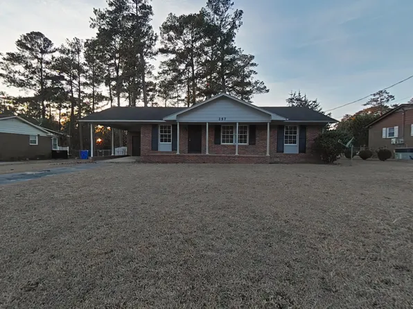 257 Buckhead Rd, Fayetteville, NC 28303