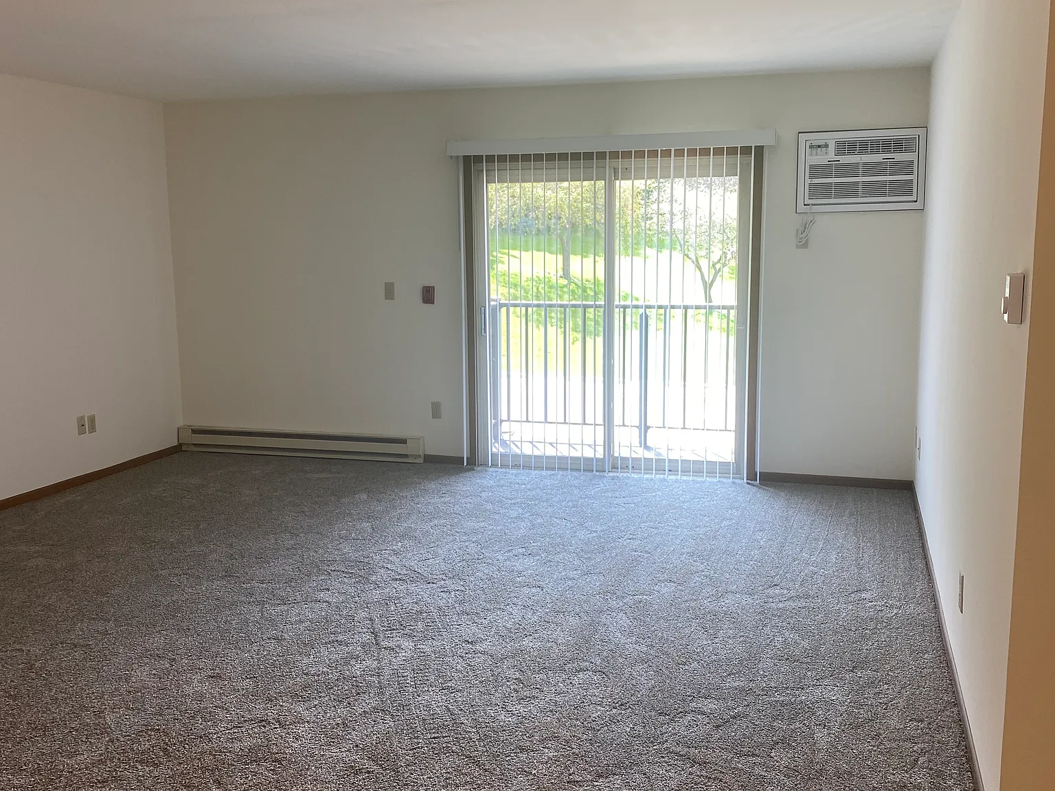 Arrowhead Heights — Photo 2