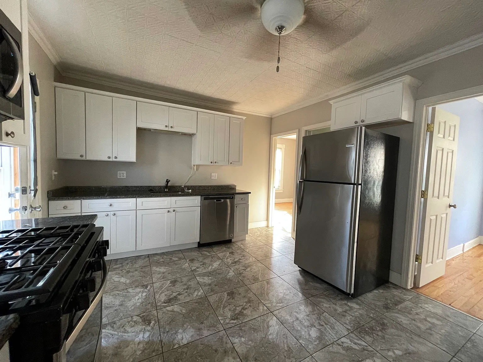 84-86 Bridge Street - 84 (Unit 1) — Photo 4