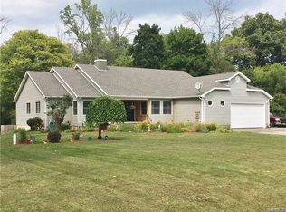 839 Balmer Rd, Youngstown, NY 14174