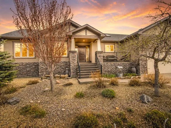100 NW Canyoncrest Point W, Lethbridge, AB T1K 0B4
