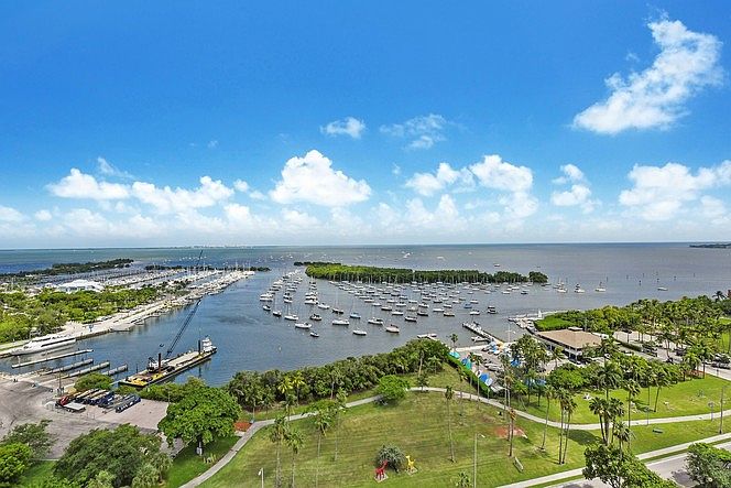 Welcome to Yacht Harbours Penthouse "C"!