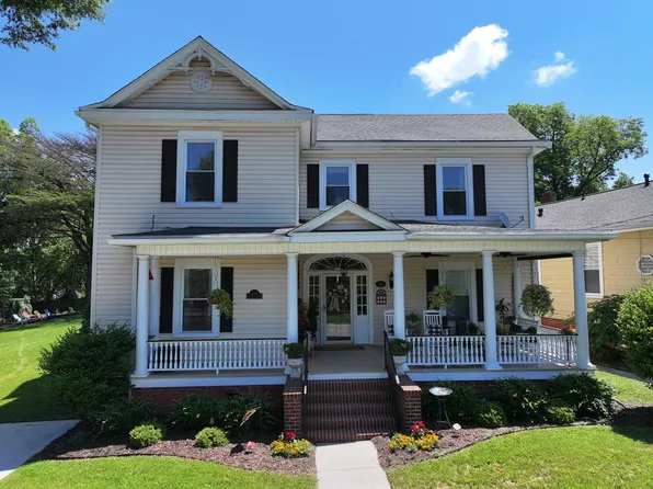 220 Robertson Ave, Danville, VA 24541