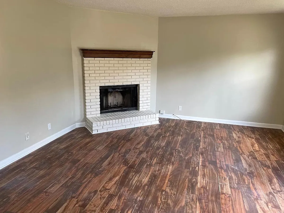 Building Photo - 812 Netherlands Dr