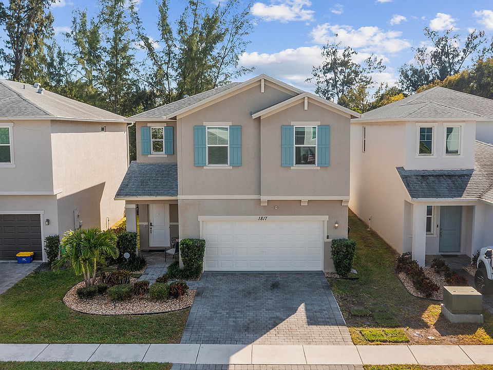 1st image of 1817 Lake Cove Drive