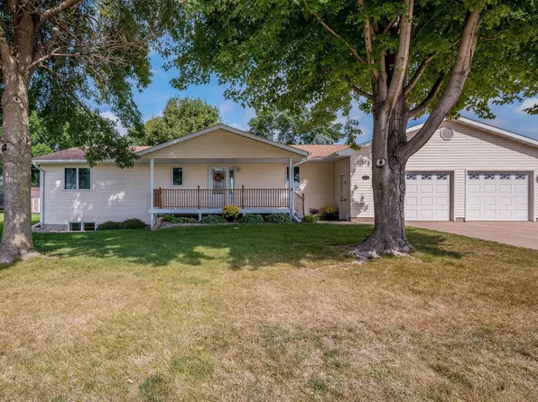 1315 Adams Ave, Fairmont, MN 56031