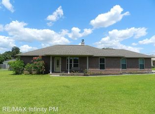5560 Education Dr, Pace, FL 32571