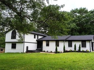 69 N Hearn Rd, Ellenwood, GA 30294