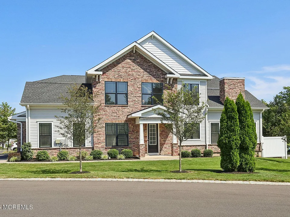 2 Dogleg Ln