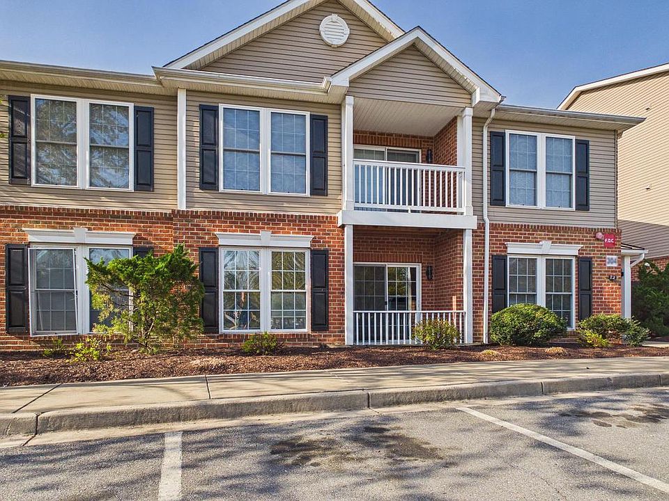 1st image of 302 Baughmans Ln #304A