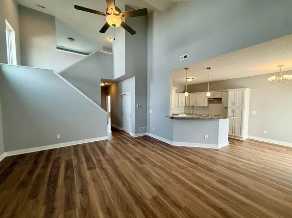 1984 Jamesburg St, Newark, OH 43055