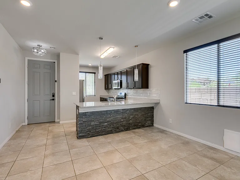 4348 Stardusk Falls Ave — Photo 6