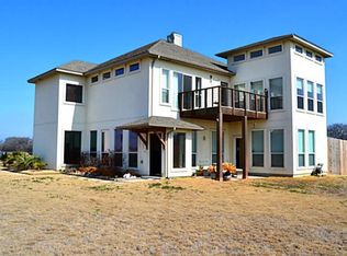 3373 Howard Rd, Waxahachie, TX 75165