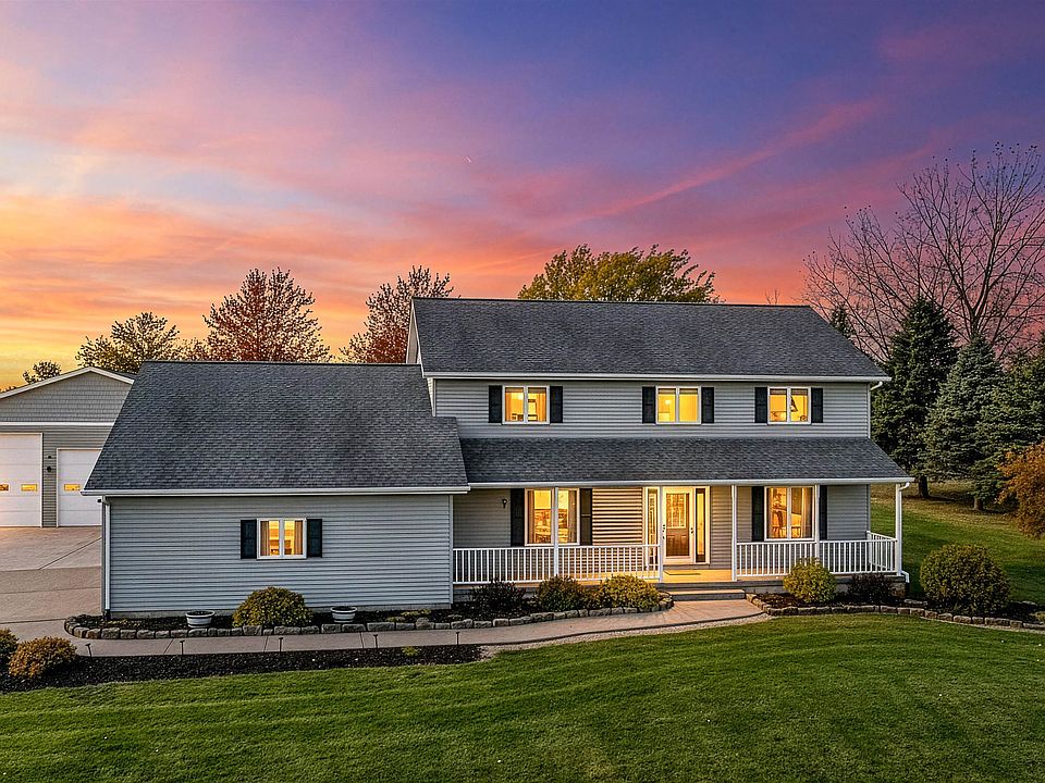 1st image of 3028 S Golf Rd