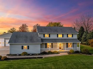 3028 S Golf Rd, Stockton, IL 61085