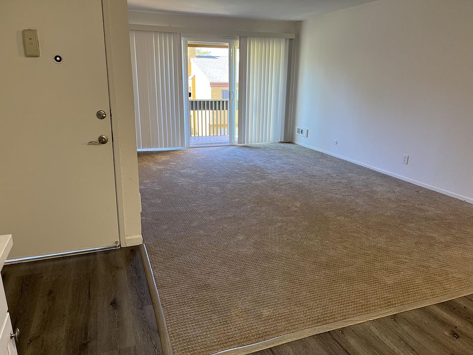 1st image of 322 Lansdale Ave #322D