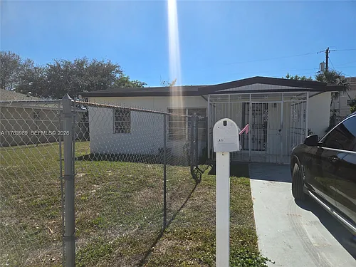 3310 NW 214th St Photo 1