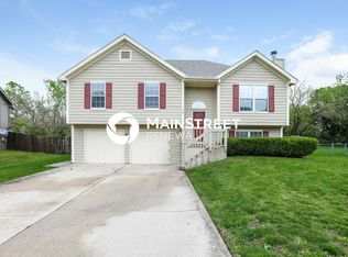 129 Apple Blossom Ct, Belton, MO 64012
