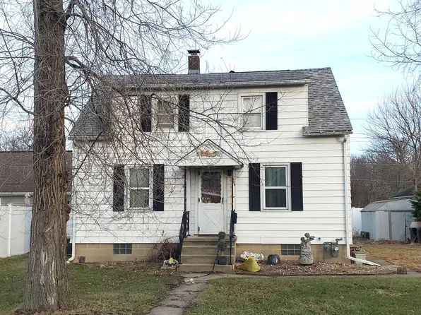 428 Sunnyside Ave, Ottawa, IL 61350