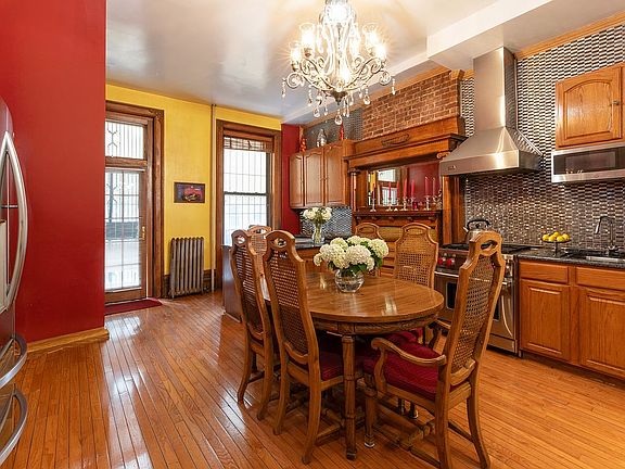 3rd image of 361 W 120th St #1