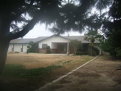 Front of 1.3 acre home