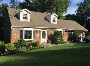 21 Steiner Dr, Mahopac, NY 10541