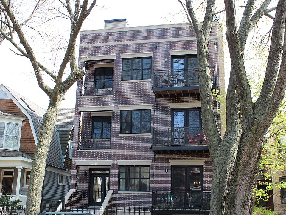 1st image of 1313 W Carmen Ave APT 3F