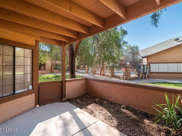 5638 S Wood Crest Dr, Tucson, AZ 85746