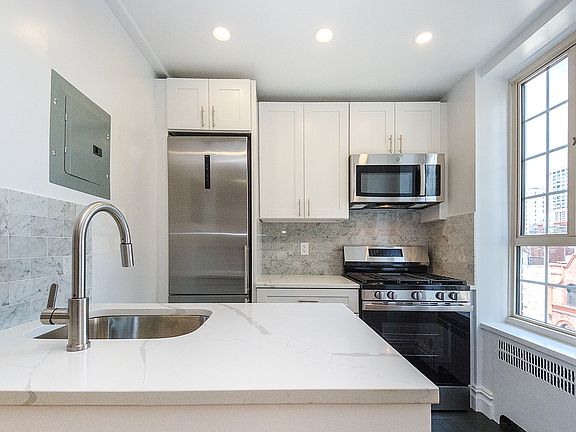 4th image of 275 Central Park W APT 7E