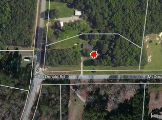 30 McDonald Rd, Sharpsburg, GA 30277