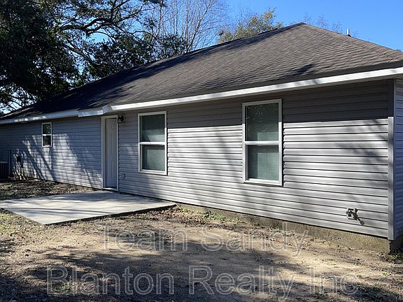 2nd image of 5836 Bilek Dr