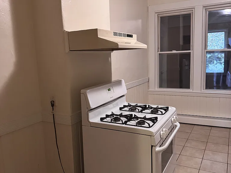 86 Prentiss St #2 — Photo 10