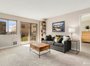 275 W Roy St APT 310, Seattle, WA 98119