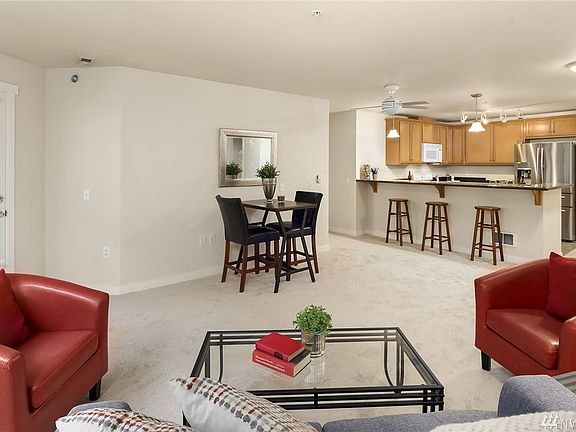 4th image of 12534 15th Ave NE APT 11