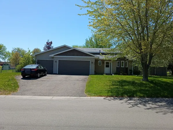 409 Ash Ave NW, Saint Michael, MN 55376