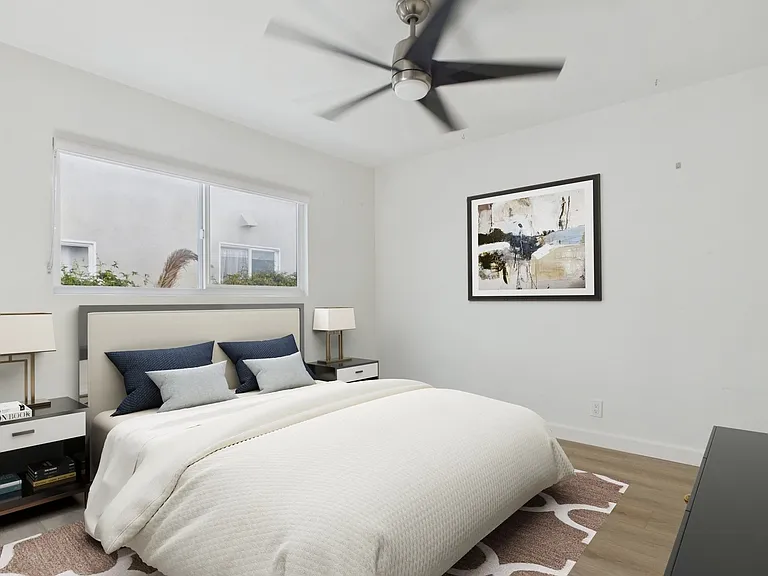 Fifth Street Apartments — Photo 16