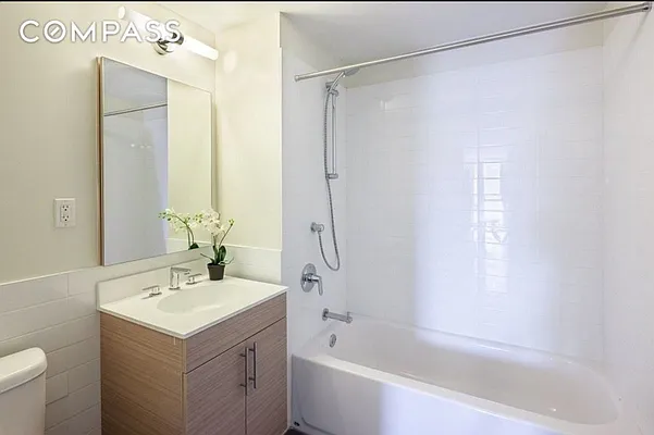 Rented by Compass | media 6