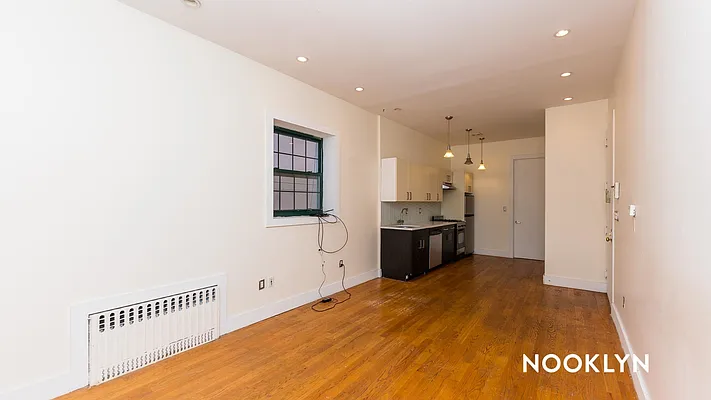 Rented by Nooklyn NYC LLC | media 8