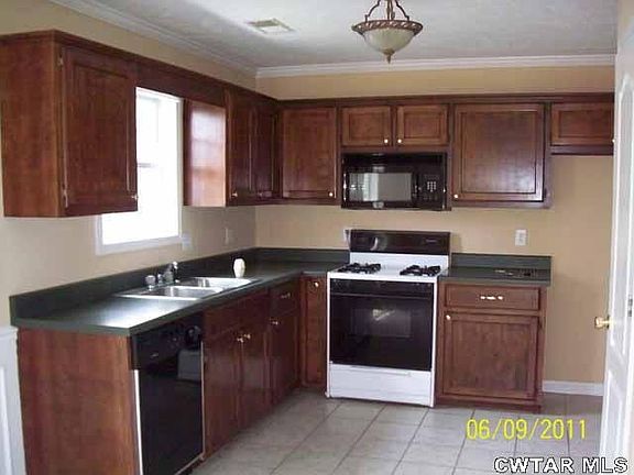 4th image of 242 Bent Oaks Dr