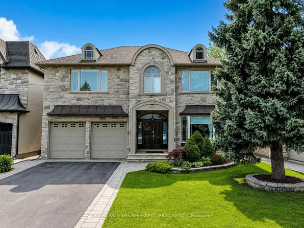 72 Laurel Ave, Toronto, ON M9B 4T2