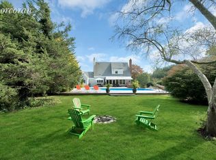 25 Old Mill Ln, Remsenburg, NY 11960