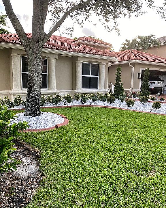 1st image of 5818 La Gorce Cir