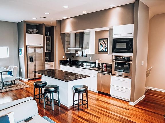 5th image of 3012 W Barcelona St Unit 3