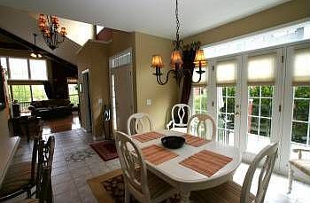 5th image of 16 Lakebreeze Ct